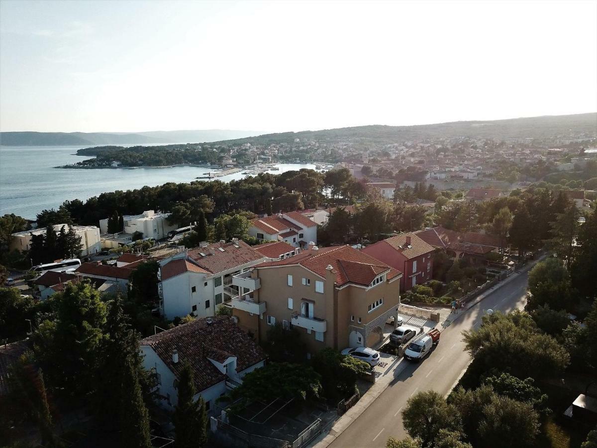 Apartments Vall Krk Town Buitenkant foto